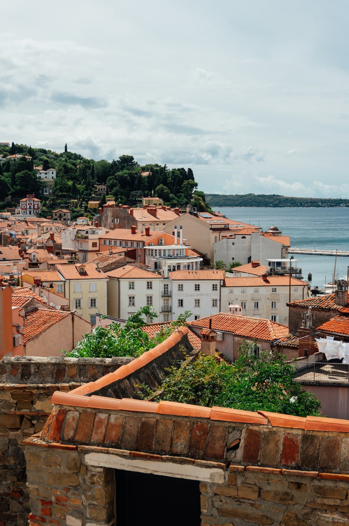 Para-hôtellerie et pacte Dutreil : un rescrit confirme l'éligibilité au 787 C du CGI